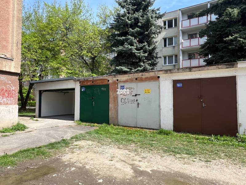Košice - JUH - GARÁŽ, ul. Rastislavova, 23 m² .V blízkosti KULTÚRPARKU