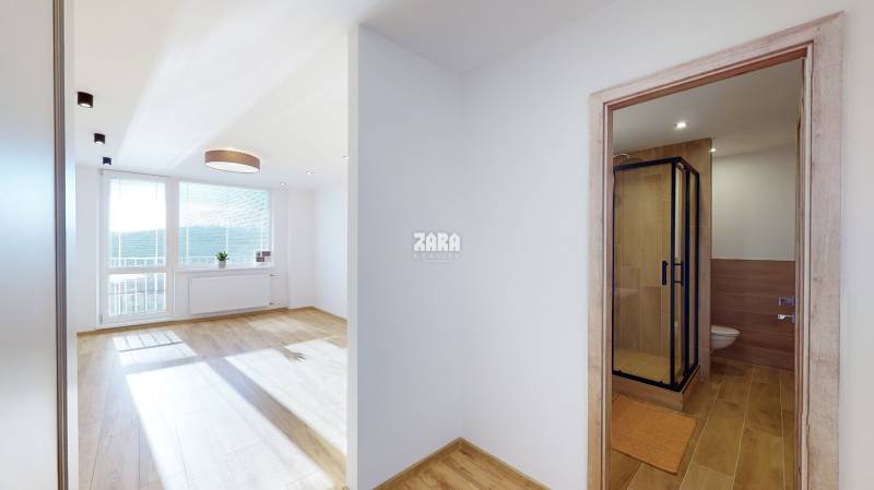 predsieň, kúpeľňa, obývacia izba, loggia, kompletna rekonštrukcia, byt KVP