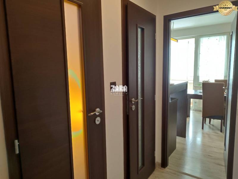 KVP - ul.  Bauerova, veľký 4 izbový byt, rekonštrukcia, 84 m2, loggia