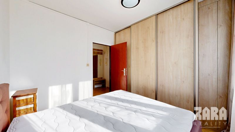 Miškovecká: ZARIADENÝ  pekný 3 izb. byt, 67m2 + loggia. Rekonštrukcia.