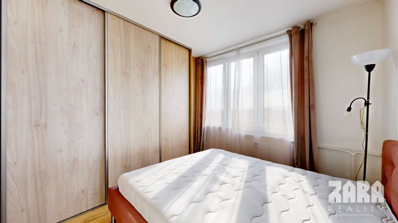 Miškovecká: ZARIADENÝ  pekný 3 izb. byt, 67m2 + loggia. Rekonštrukcia.