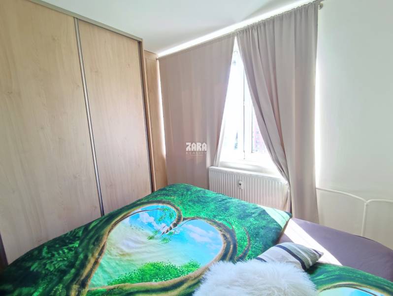 JUH-ŽELEZNÍKY: Miškovecká: pekný 3 izb. byt, 67m2 + loggia. ZARIADENÝ