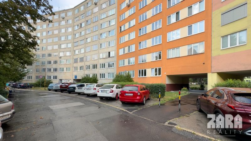 Miškovecká: ZARIADENÝ  pekný 3 izb. byt, 67m2 + loggia. Rekonštrukcia.