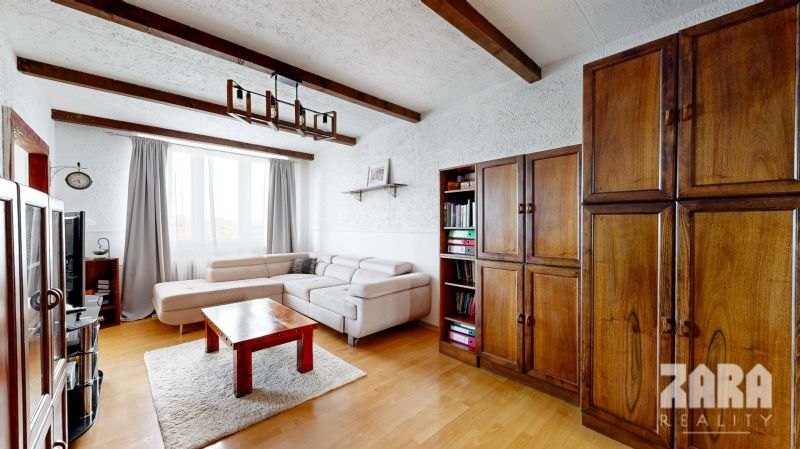 Miškovecká: ZARIADENÝ  pekný 3 izb. byt, 67m2 + loggia. Rekonštrukcia.