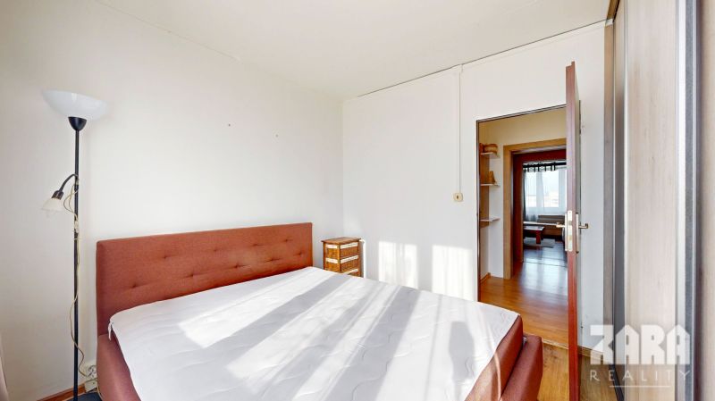 Miškovecká: ZARIADENÝ  pekný 3 izb. byt, 67m2 + loggia. Rekonštrukcia.