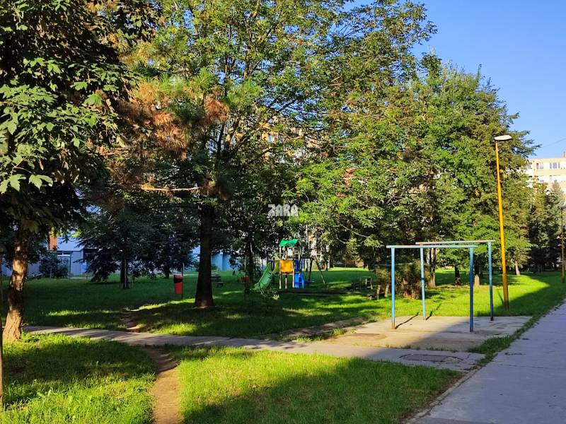 1 izbový byt v novostavbe ul. Bernoláková. 37 m2 + veľký balkón. 