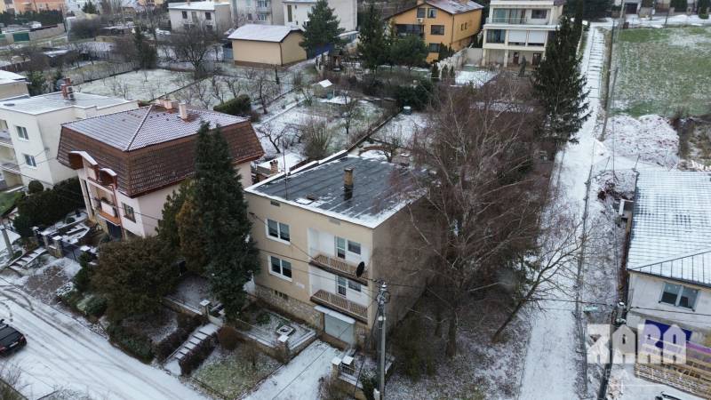 Moldava nad Bodvou -  pekný, dvojpodlažný 5 izbový rodinný dom