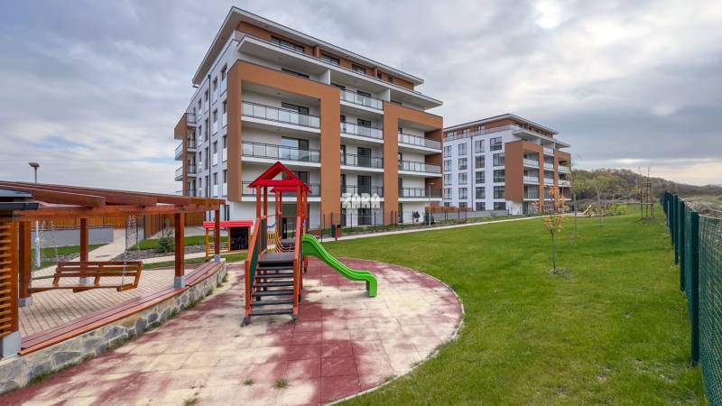 PANORÁMA 6 - NOVOSTAVBA:  2 izbový byt 61,79 m2 (byt, loggia,pivnica)