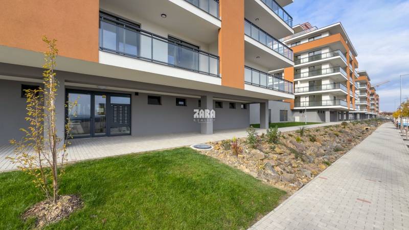 PANORÁMA 6 - NOVOSTAVBA:  2 izbový byt 61,79 m2 (byt, loggia,pivnica)