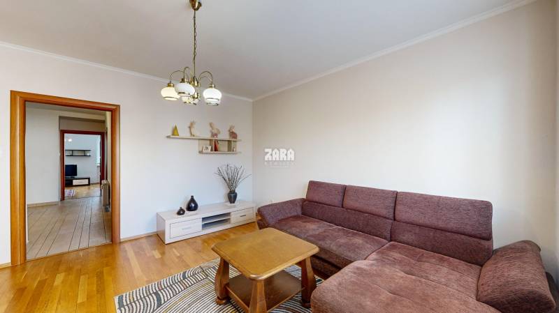 Staré Mesto - 3 izb. TEHLOVÝ byt ul. Park Angelinum (2025 Zara Agency)