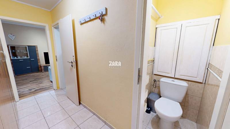 ŠACA - pekný 3 izbový zariadený byt ul. Železiarenska, 64 m2