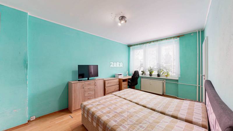ŠACA - pekný 3 izbový zariadený byt ul. Železiarenska, 64 m2