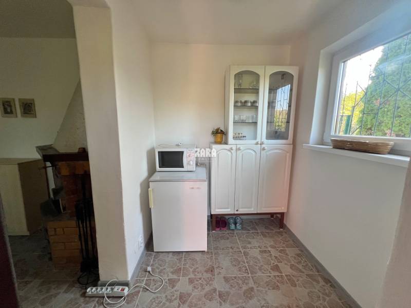 Košice - Sever, Kalvária, Račí potok III, Chata so záhradou  453 m2