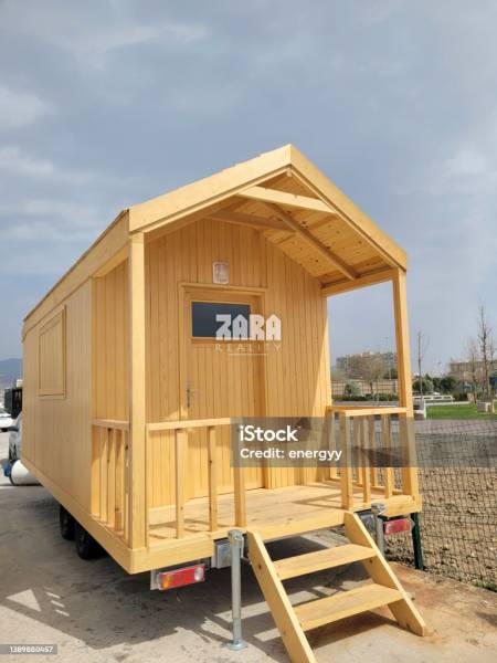 Trailer