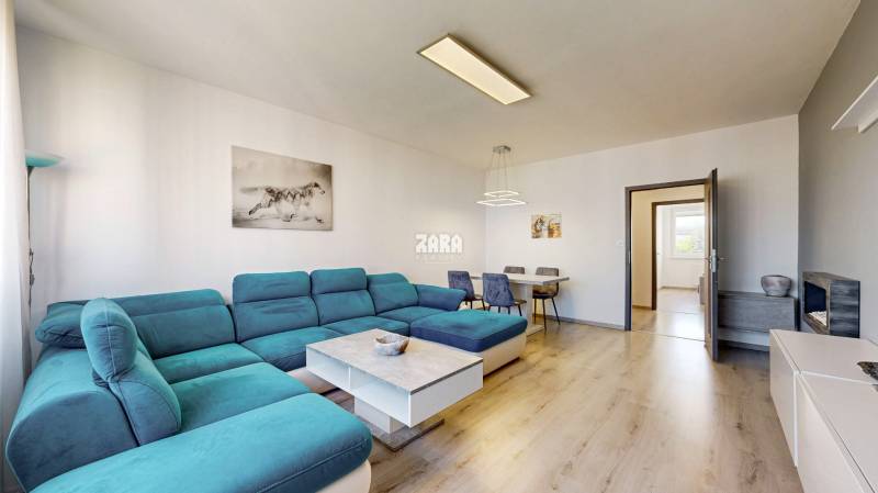 KVP - Starozagorska.ZARIADENÝ veľmi pekný 4 izb.byt, 83 m², loggia. 
