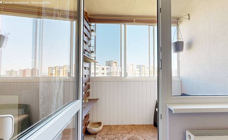 KVP - Starozagorska.ZARIADENÝ veľmi pekný 4 izb.byt, 83 m², loggia. 