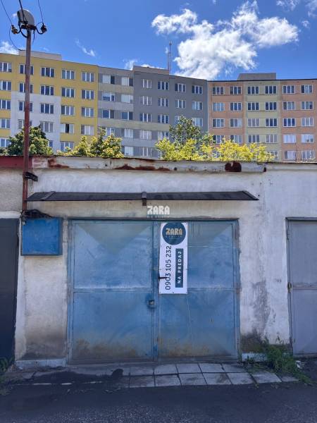Garáž Krakovská ul. Košice, Zara reality