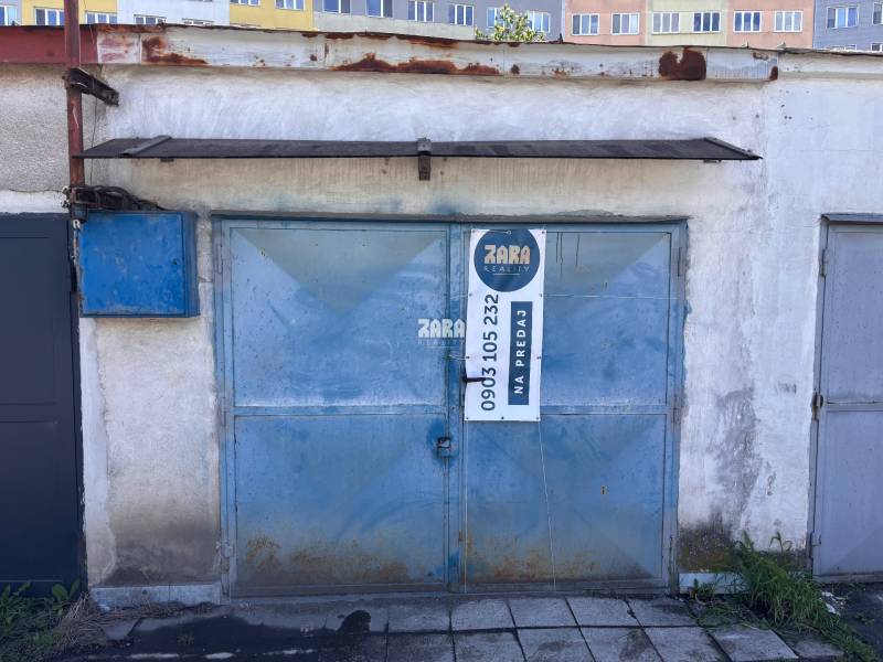 Garáž Krakovská ul. Košice, Zara reality