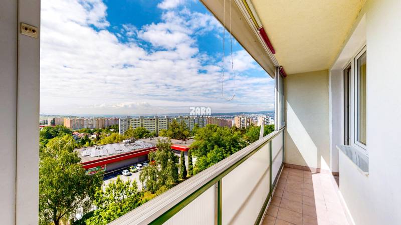 FURČA - BUZULUCKÁ, 3 izb. byt po novej REKONŠTRUKCII, 73 m2 + loggia
