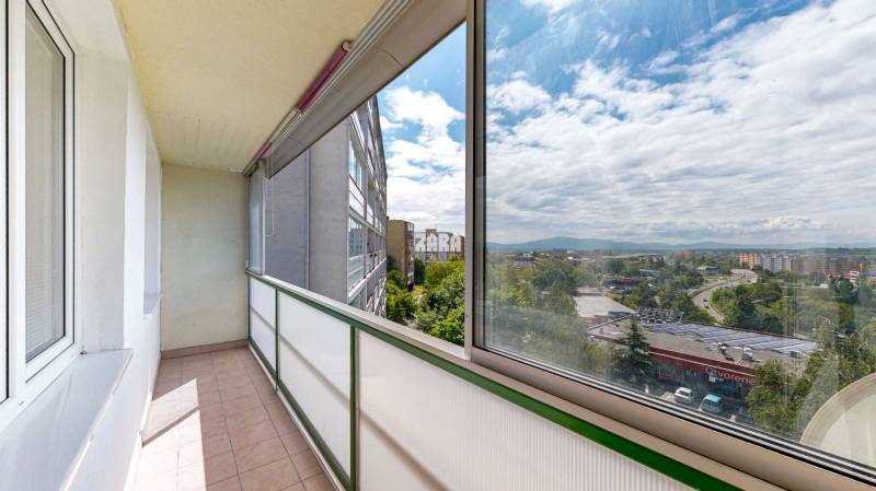 FURČA - BUZULUCKÁ, 3 izb. byt po novej REKONŠTRUKCII, 73 m2 + loggia