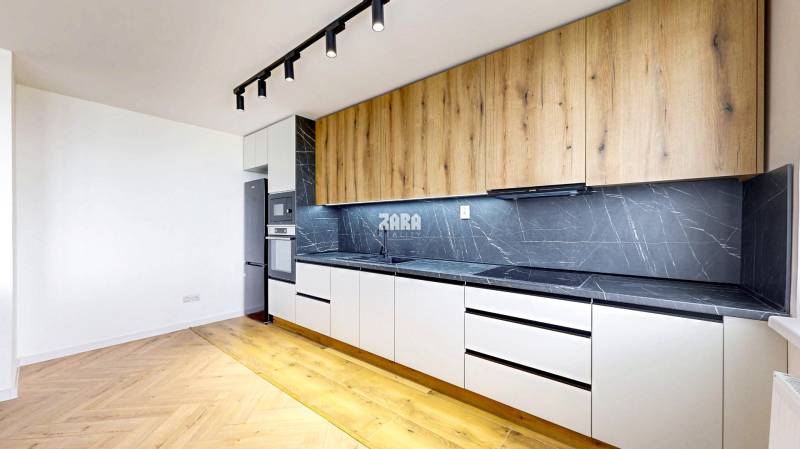 FURČA - BUZULUCKÁ, 3 izb. byt po novej REKONŠTRUKCII, 73 m2 + loggia
