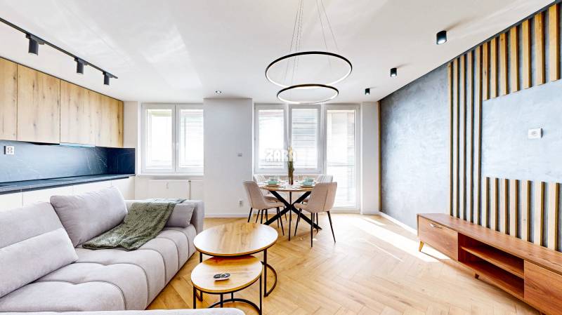 FURČA - BUZULUCKÁ, 3 izb. byt po novej REKONŠTRUKCII, 73 m2 + loggia