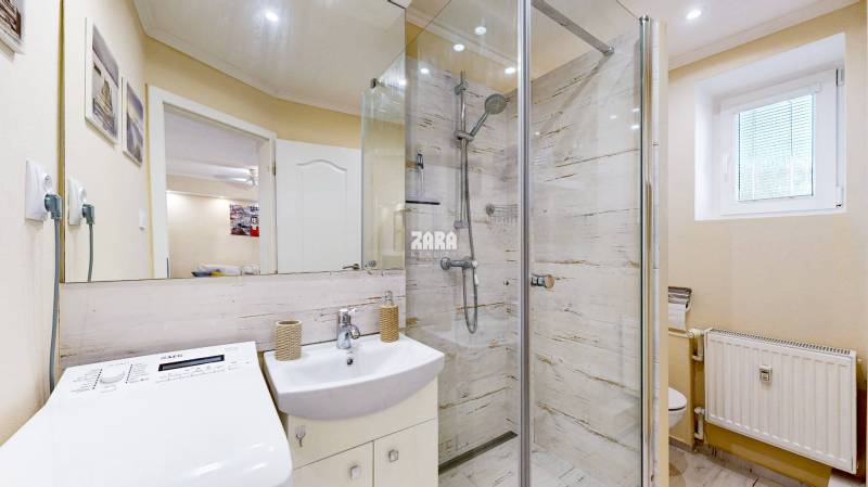 SEVER ul.Letná, ZARIADENÝ 2 izbový TEHLOVÝ BYT, 56 m²