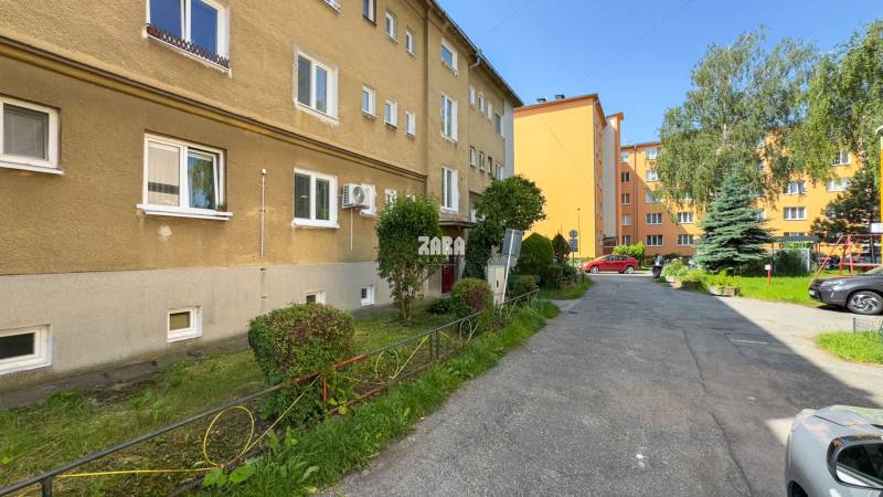 SEVER ul.Letná, ZARIADENÝ 2 izbový TEHLOVÝ BYT, 56 m²
