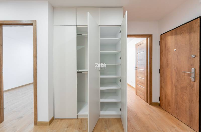 MAUREROVA - KRÁSNY 3 izb. byt 72 m2, loggia. KOMPLETNÁ REKONŠTRUKCIA
