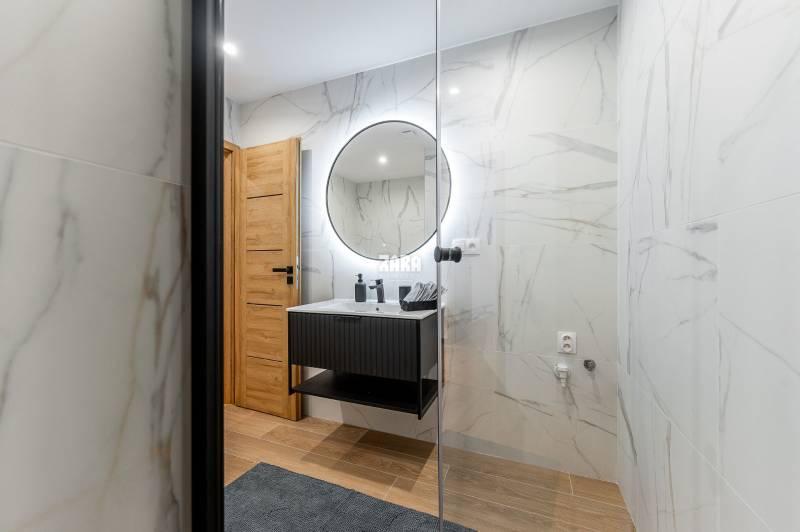 MAUREROVA - KRÁSNY 3 izb. byt 72 m2, loggia. KOMPLETNÁ REKONŠTRUKCIA