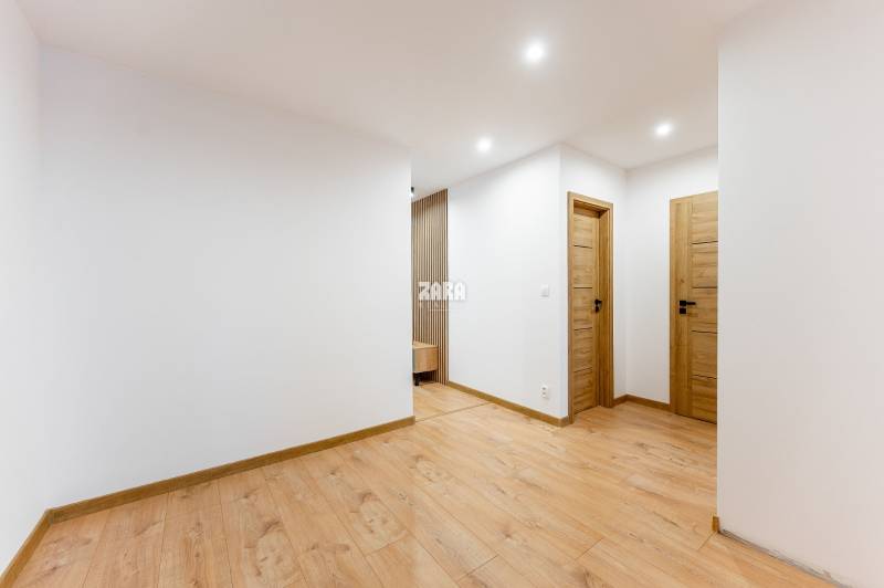 MAUREROVA - KRÁSNY 3 izb. byt 72 m2, loggia. KOMPLETNÁ REKONŠTRUKCIA