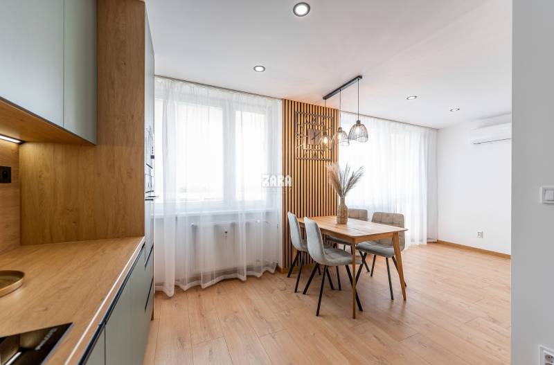 MAUREROVA - KRÁSNY 3 izb.byt 70 m2, loggia. EXLUZÍVNA rekonštrukcia
