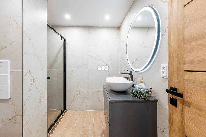 MAUREROVA - KRÁSNY 3 izb.byt 70 m2, loggia. EXLUZÍVNA rekonštrukcia