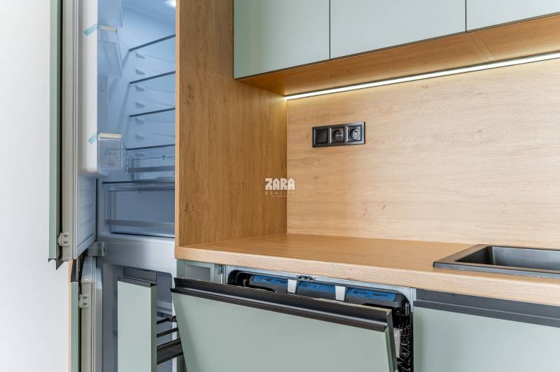 MAUREROVA - KRÁSNY 3 izb.byt 70 m2, loggia. EXLUZÍVNA rekonštrukcia