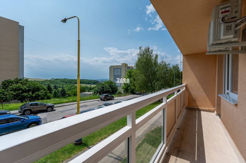 MAUREROVA - KRÁSNY 3 izb.byt 70 m2, loggia. EXLUZÍVNA rekonštrukcia