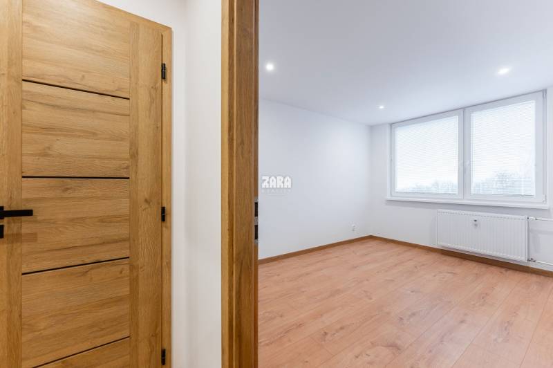 MAUREROVA - KRÁSNY 3 izb. byt 72 m2, loggia. KOMPLETNÁ REKONŠTRUKCIA