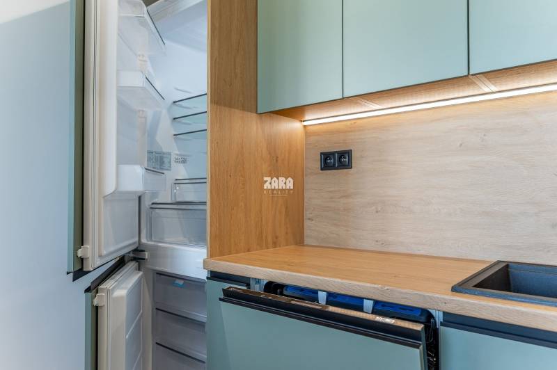 Nad Jazerom - Nadčasový 3 izb. byt ul. POLUDNÍKOVÁ, 71 m2 + loggia. 