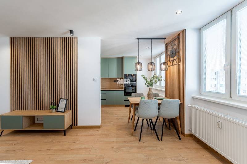 Nad Jazerom - Nadčasový 3 izb. byt ul. POLUDNÍKOVÁ, 71 m2 + loggia. 