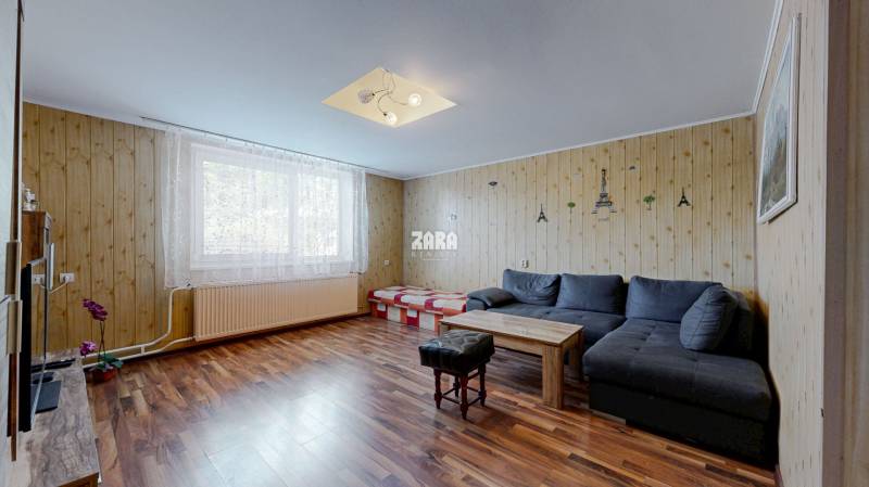 Turňa nad Bodvou - 3 izbový udržiavaný rodinný dom, pozemok 800 m2