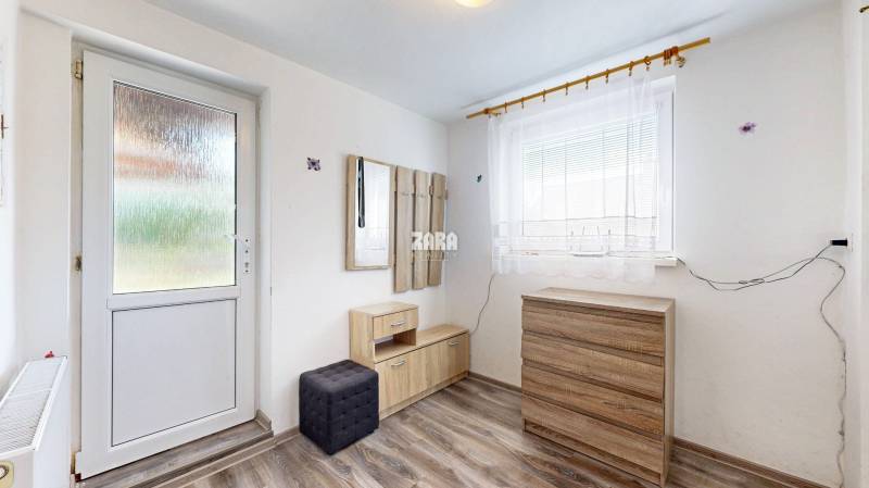 Turňa nad Bodvou - 3 izbový udržiavaný rodinný dom, pozemok 800 m2