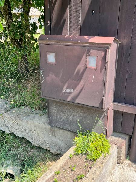 BUKOVEC: CHATA na celoročné bývanie, 2 podlažia, balkón,pozemok 639 m2