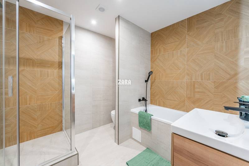 ul. Ždiarska: pekný 3 izb. byt,moderná, vkusná rekonštrukcia bytu,65m²