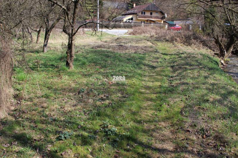 Pohľad k ulici Myslavskej, prístupovej ceste