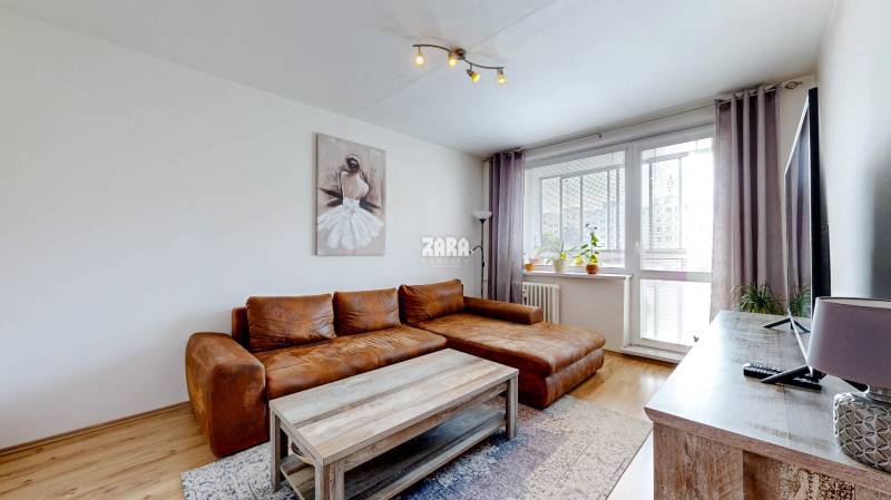 FURČA - PČĽ Pekný, ZARIADENÝ 3 izb. byt 68 m²  + loggia. Rekonštrukcia