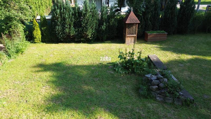 SVINICA  - Pekný stavebný pozemok 612 m2, VŠETKY inžinierske siete