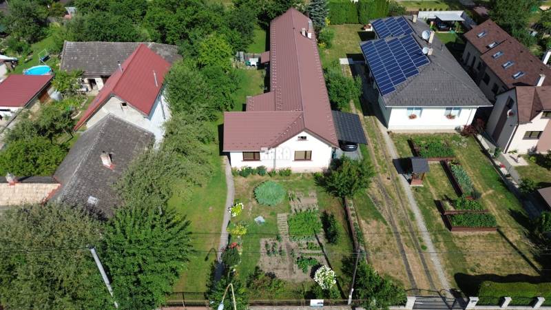  Margecany, rodinný dom centrum obce, veľký lukratívny pozemok 1235 m2