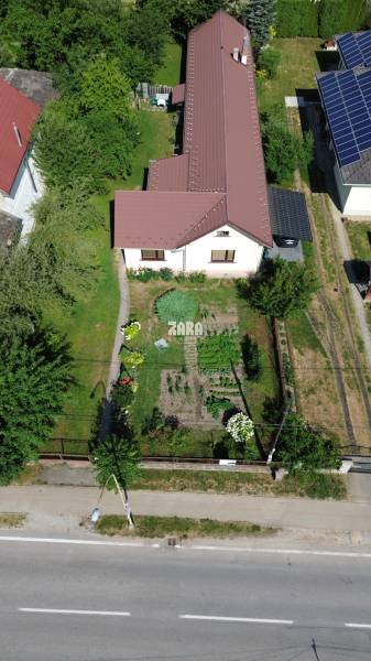  Margecany, rodinný dom centrum obce, veľký lukratívny pozemok 1235 m2