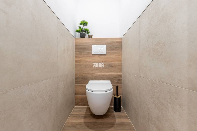 FURČA - KROSNIANSKA, NADČASOVÁ REKONŠTRUKCIA, 3.izb. byt,70 m2, loggia