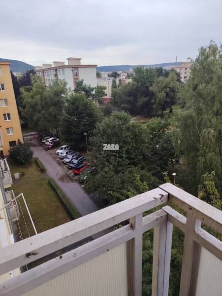 SEVER -Národná trieda: 2 izbový tehlový byt 53m2, 5 posch, výťah