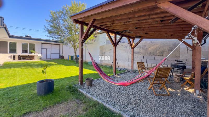 ČAŇA - 4 izb. rodinný dom, ul. Urbárska, pozemok 496 m2